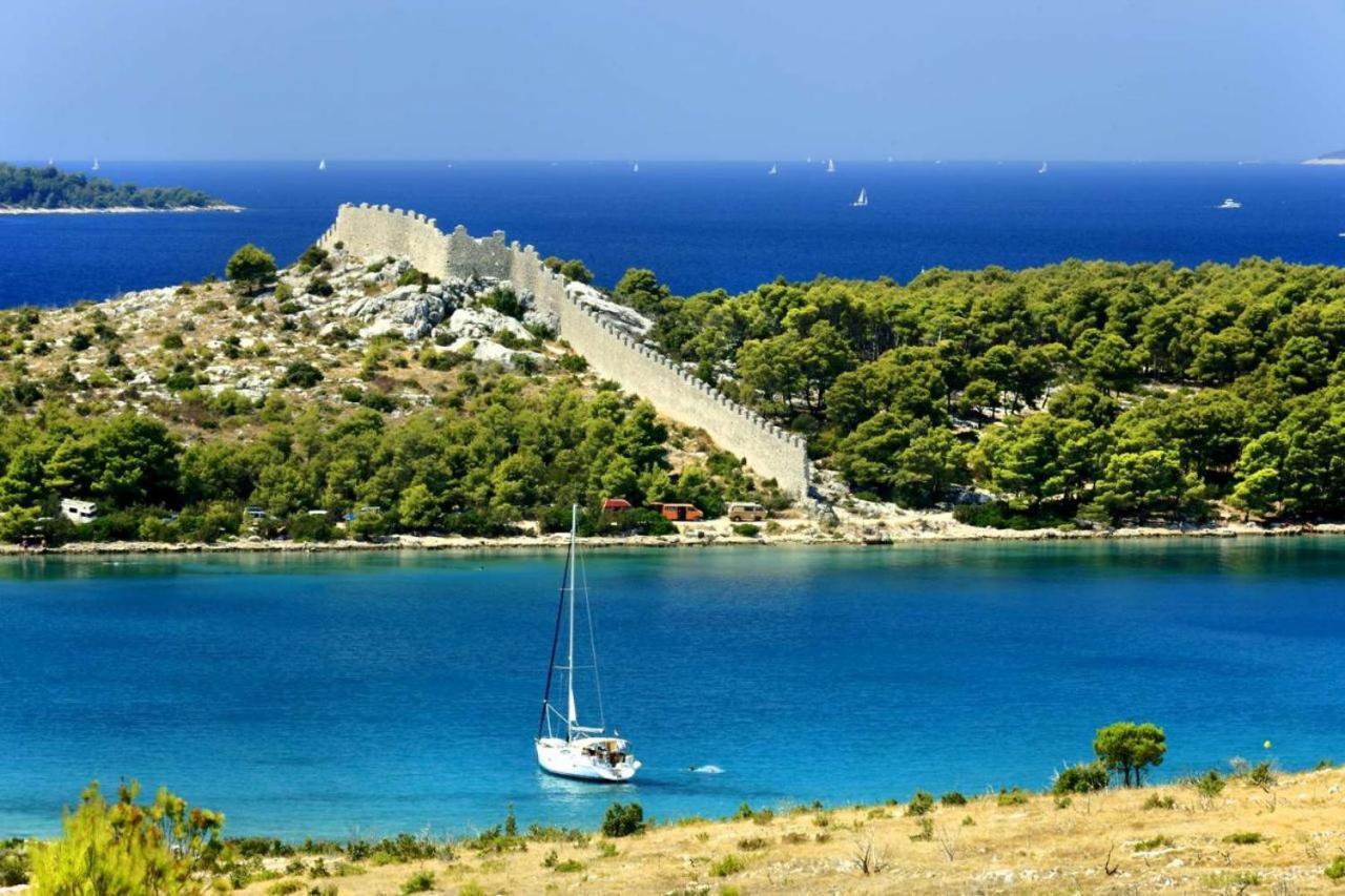Apartmani Mlinar-One Bedroom Seaview Grebaštica Eksteriør billede